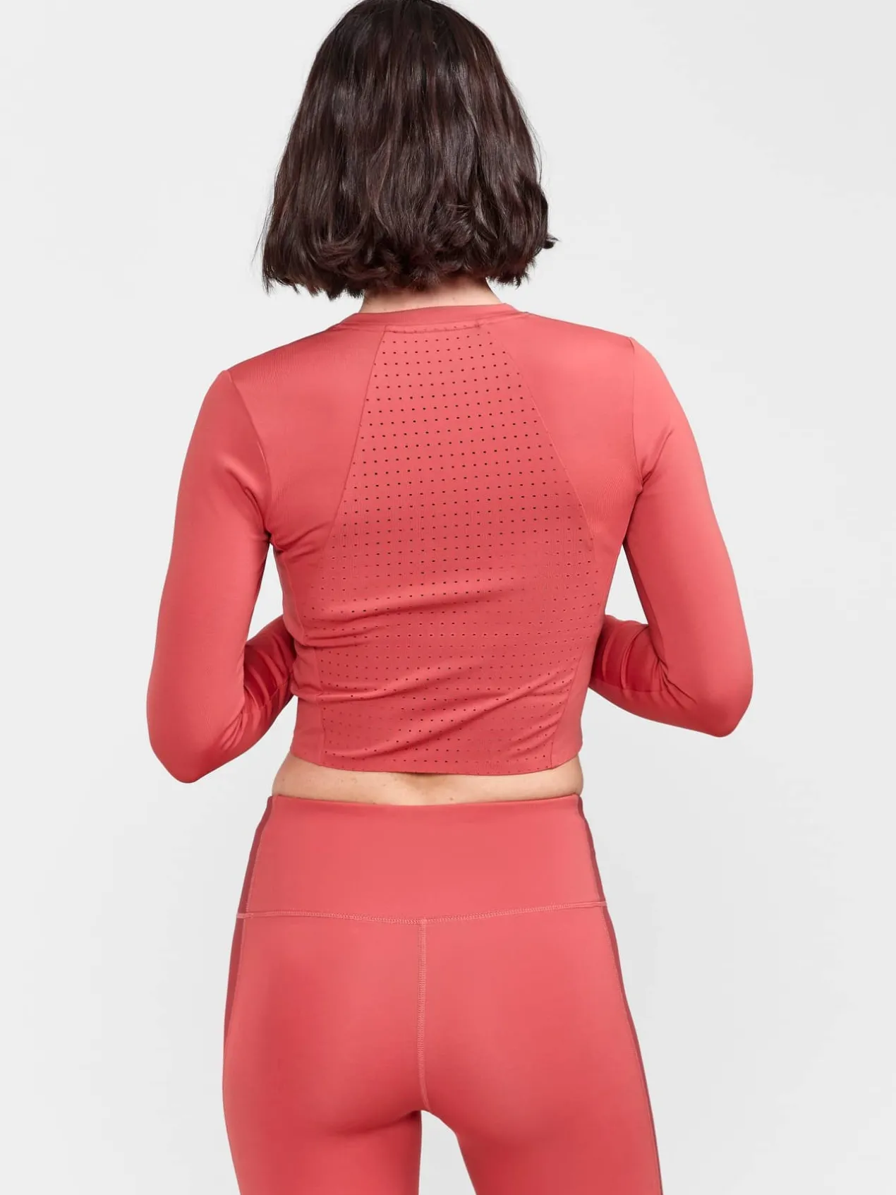 ADV Tone Cropped Top W*Craft Sportswear Hot