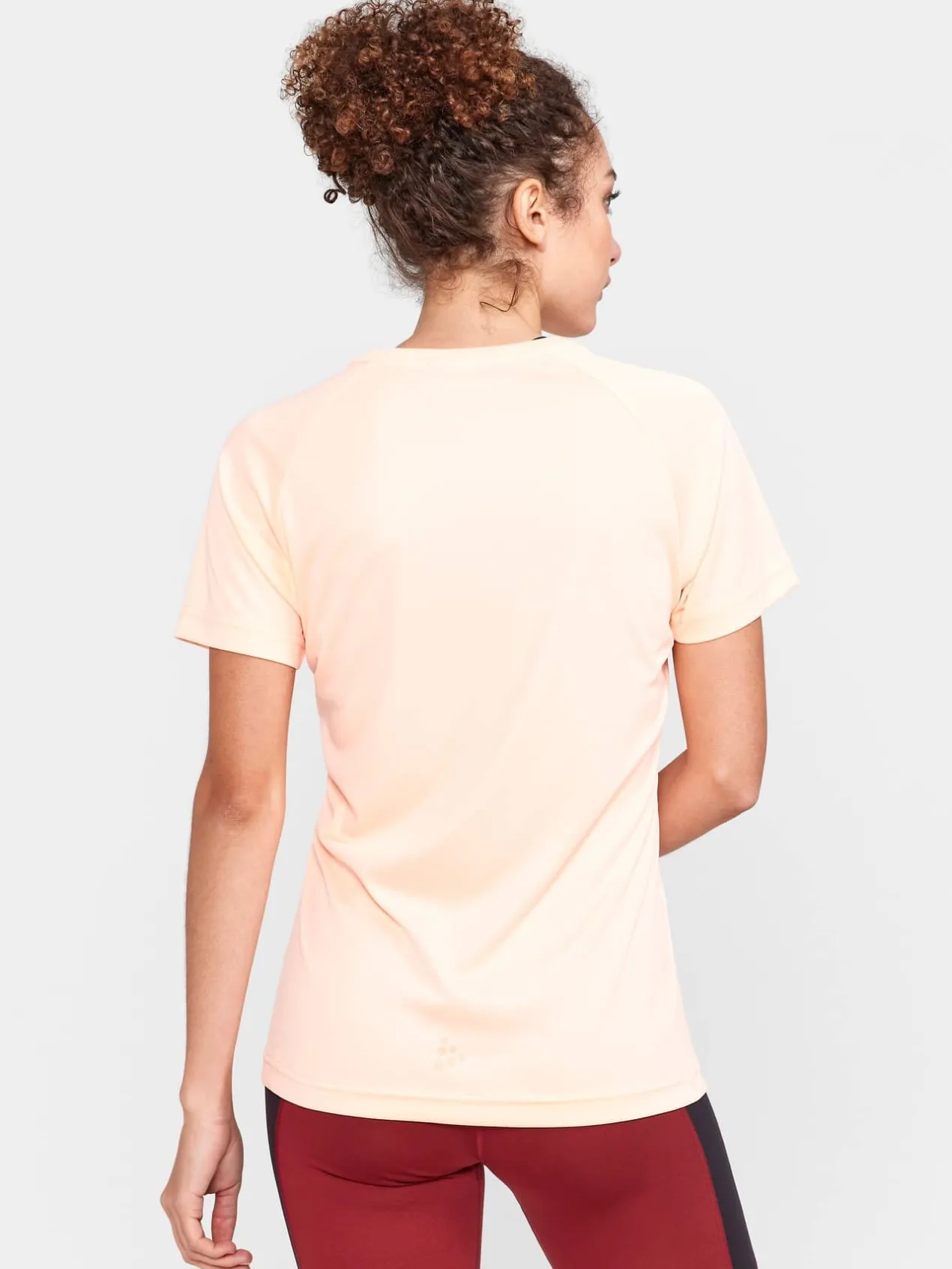 CORE Essence Logo Tee W*Craft Sportswear Hot